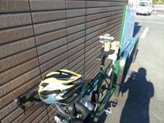 和束ローソンで休憩