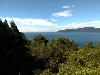 賤ケ岳トンネル出たところの絶景