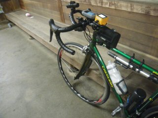 神志山駅で仮眠